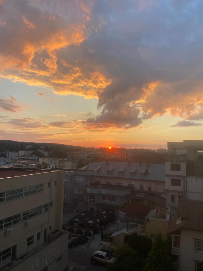 Pitesti Sunset View Kültér fotó